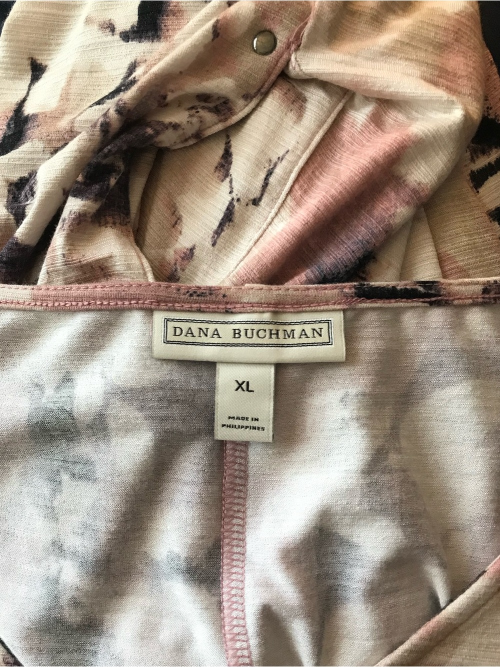 🔴 4/$15 Dana Buchman Women’s XL Blush & Cream Floral V-Neck LS Tunic Top in EUC - Picture 14 of 16